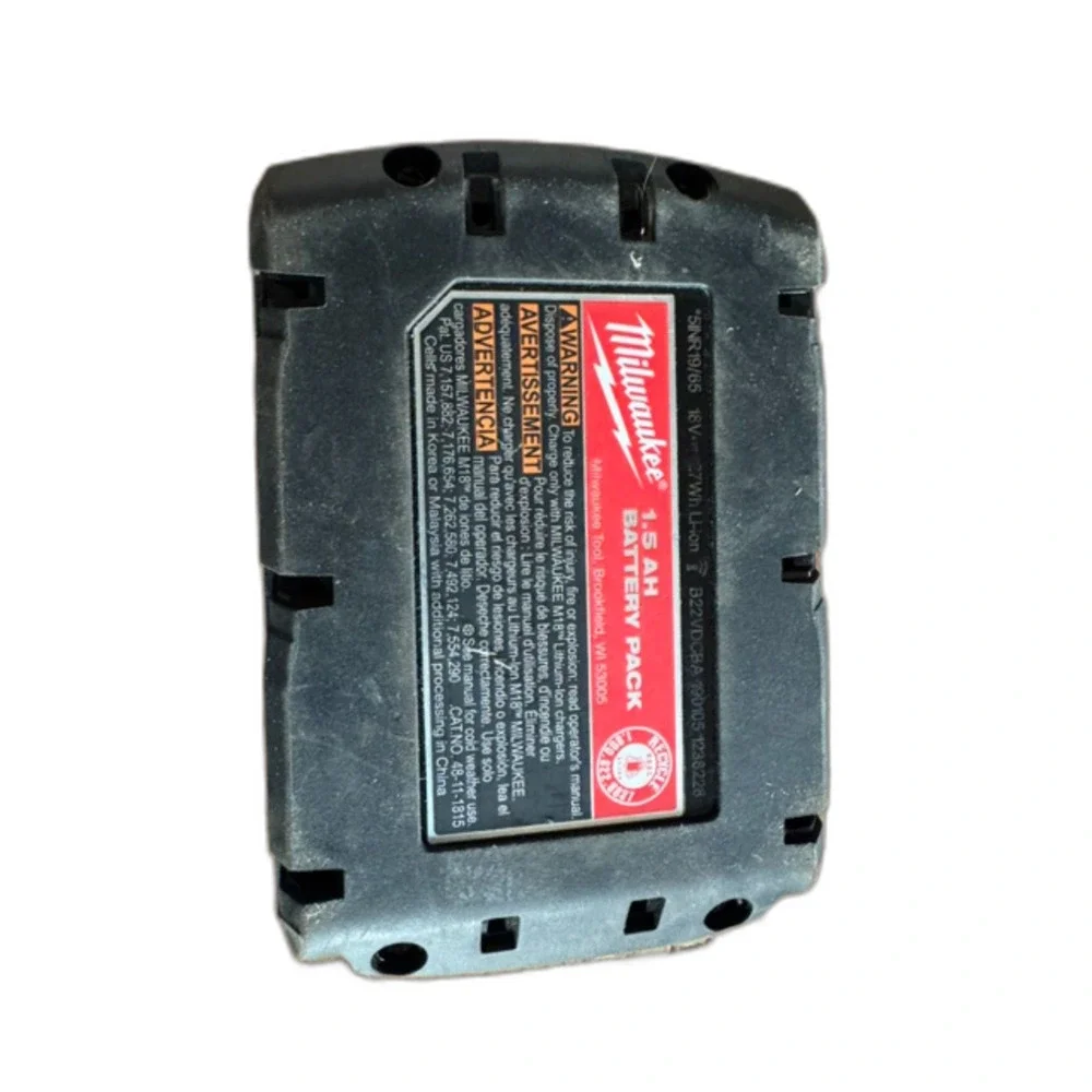 Milwaukee Battery 48-11-1815 18v 1.5 AH Compact M18 *UNTESTED READ*